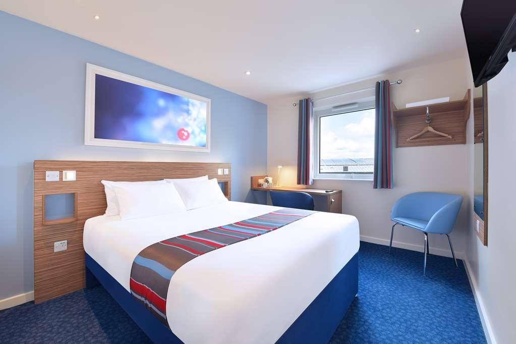 Travelodge Bracknell Central Szoba fotó